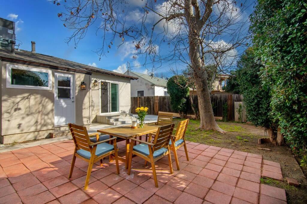 Beautiful 3 Bed 1 Bath Designer Home + Hot Tub Los Angeles Eksteriør bilde